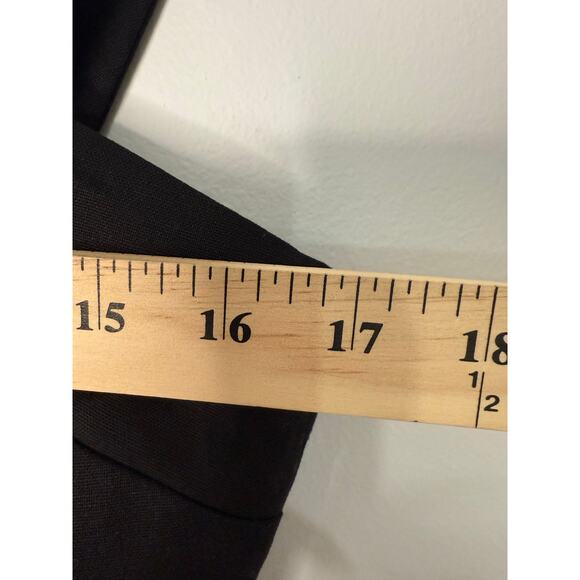 kourt Taylar Cropped Linen Blend Minimalist Casual Stylish Black Top 8 - Picture 5 of 8